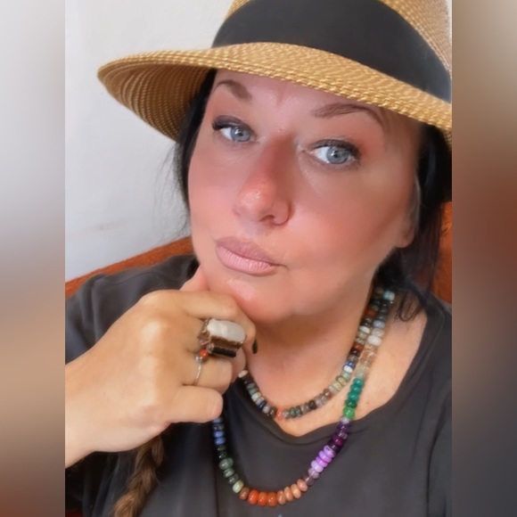 Meet your Posh Ambassadors, Michelle & Christel - Picture 3 of 11